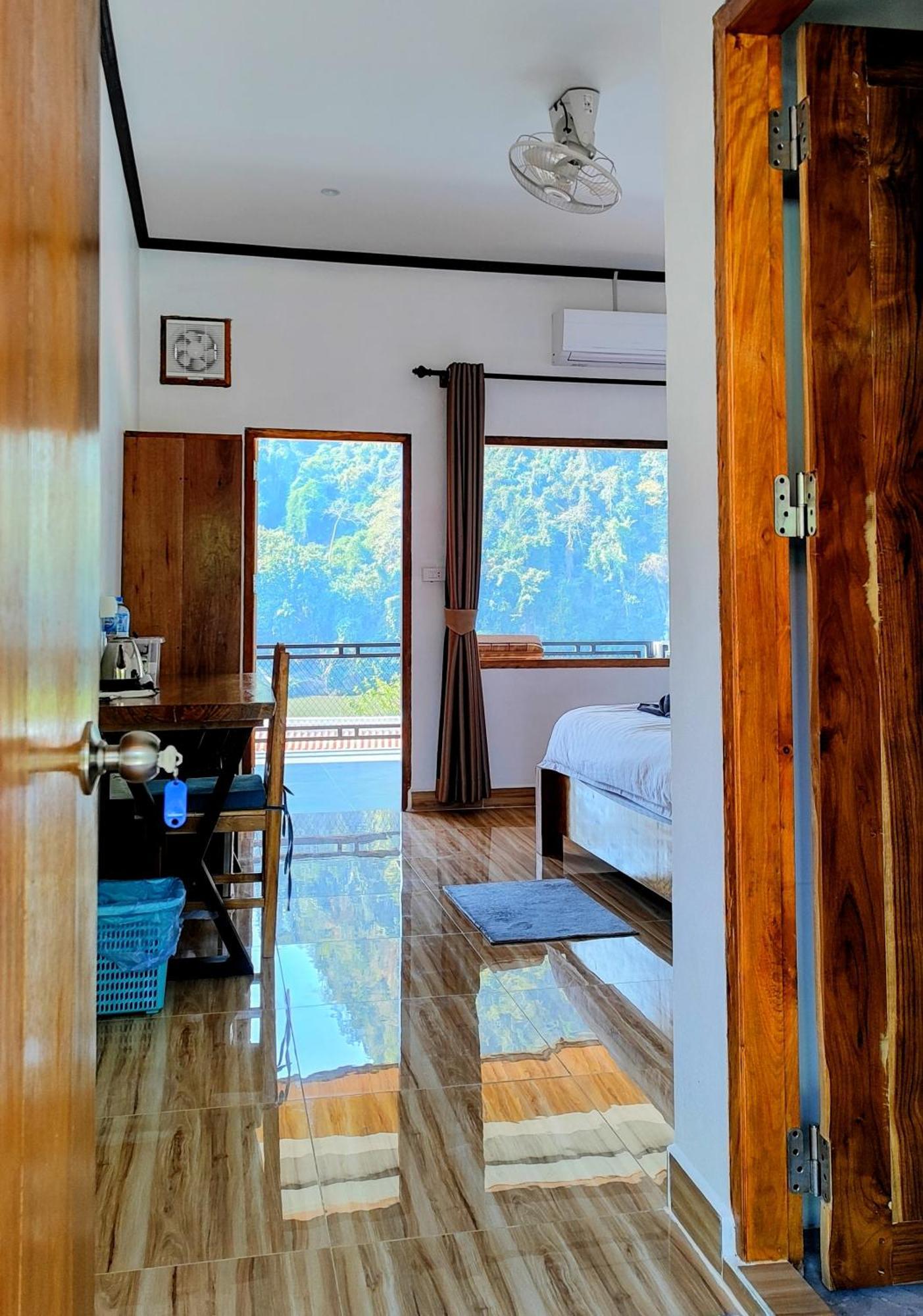 Amanda Boutique Hotel Nong Khiaw Exterior photo